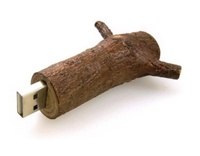 Wooden branches USB flash drive